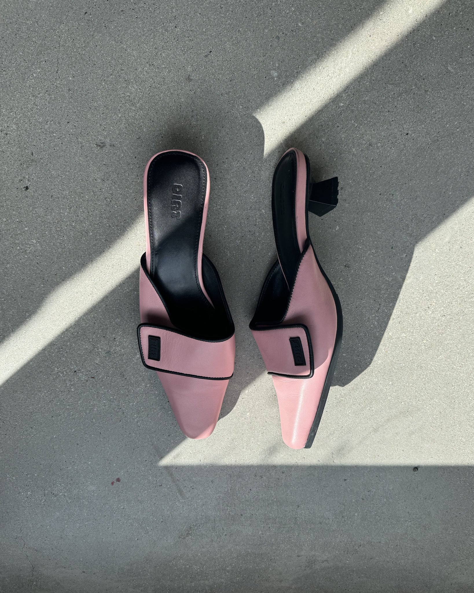 Sample Sale - Kitten Heel Mule