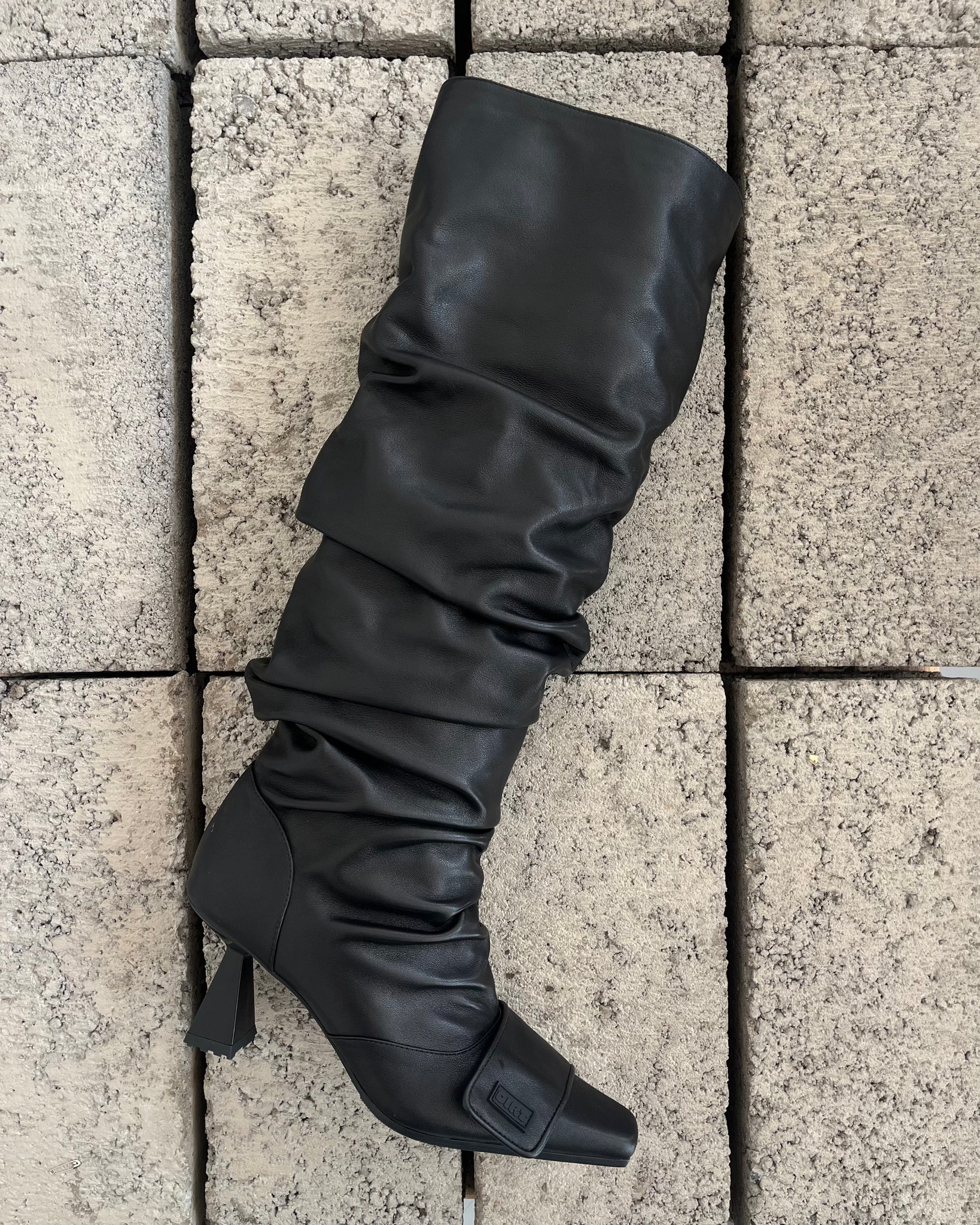 Sample Sale - Gathered Boot