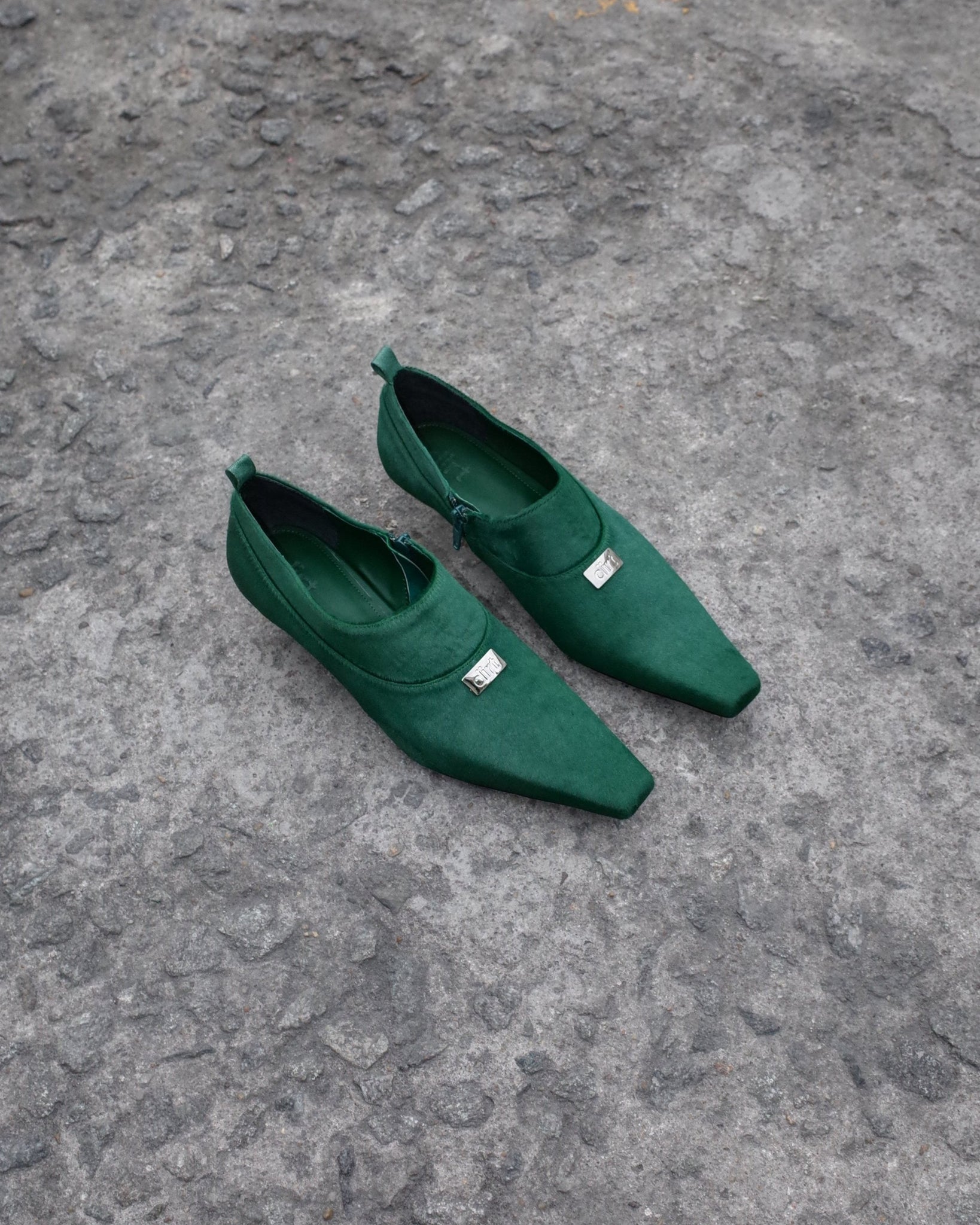 Sample Sale - Panelled Court Shoes